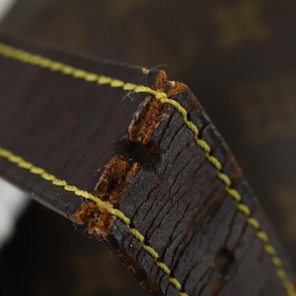 Authentic LOUIS VUITTON Monogram Saumur 35 Shoulder Bag M42254 LV - Picture 2 of 16